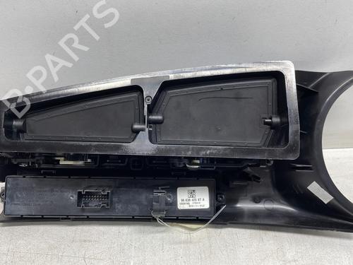 Air vent PEUGEOT 3008 I MPV (0U_) 2.0 HDi 150 / BlueHDi 150 | BP24496213I21 