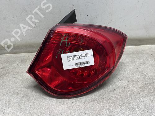 Feu arrière droit ALFA ROMEO GIULIETTA (940_) 1.6 JTDM (940FXD1A) (105 hp) 31920118