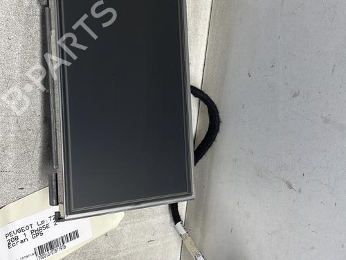 Used Display monitor PEUGEOT 208 I (CA_, CC_) 1.6 HDi / BlueHDi 75 (75 hp) 26954710