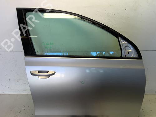 Used Right front door VW GOLF VI (5K1) 1.4 TSI (122 hp) 28541179