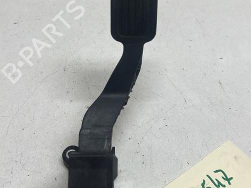 Used Pedal TOYOTA YARIS (_P13_) 1.4 D (NLP130_, NLP130) (90 hp) 18215741