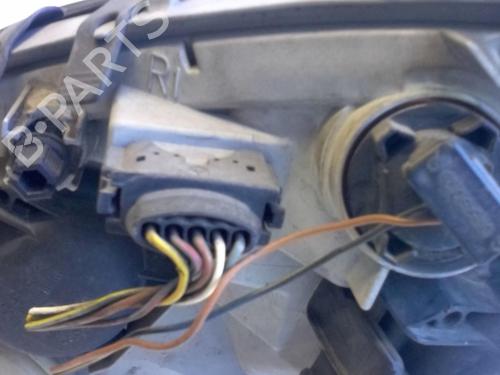Used Right headlight Right headlight MERCEDES-BENZ A-CLASS (W168) A 170 CDI (168.008) (90 hp) 18215675 18215675