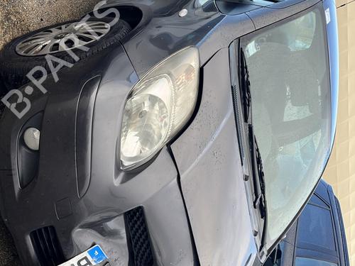 Brukte deler til TOYOTA YARIS (_P9_) 1.4 D-4D (NLP90_, NLP90R) (90 hp) 4358395