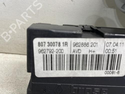 Right front window motor RENAULT LAGUNA Coupe (DT0/1) 2.0 dCi (DT01, DT08, DT09, DT0K, DT12, DT1C, DT1D, DT1M,... | BP26894434E20 