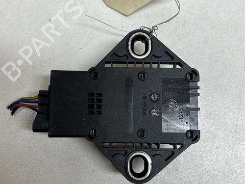 Used Control unit Control unit PEUGEOT 5008 (0U_, 0E_) 1.6 HDi (112 hp) 18230047 18230047