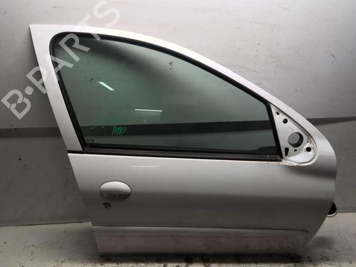Used Right front door PEUGEOT 206+ (2L_, 2M_) 1.4 HDi eco 70 (68 hp) 18227527