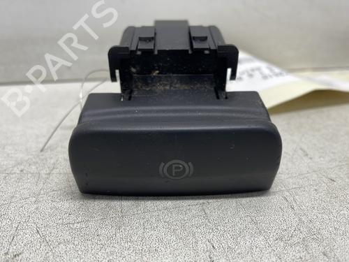 Used Switch Switch PEUGEOT 5008 (0U_, 0E_) 1.6 BlueHDi 120 (120 hp) 25475658 25475658