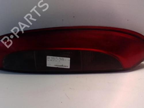 Feu arrière gauche OPEL CORSA C (X01) 1.2 (F08, F68) (75 hp) 18209252
