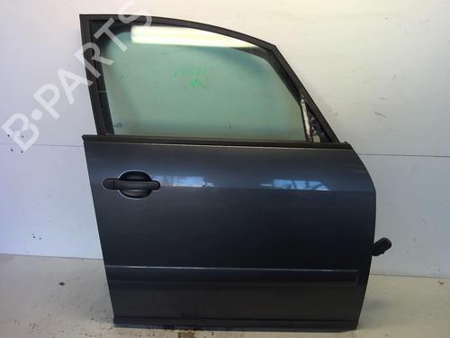 Used Right front door AUDI A2 (8Z0) 1.4 (75 hp) 18230216