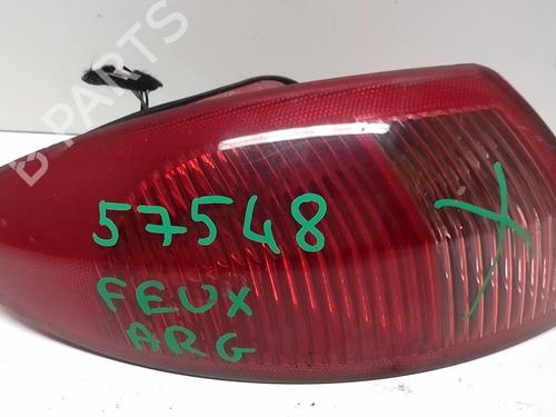 Used Left taillight ALFA ROMEO 147 (937_) 1.9 JTD (937.AXF1A, 937.BXF1A) (101 hp) 18225312
