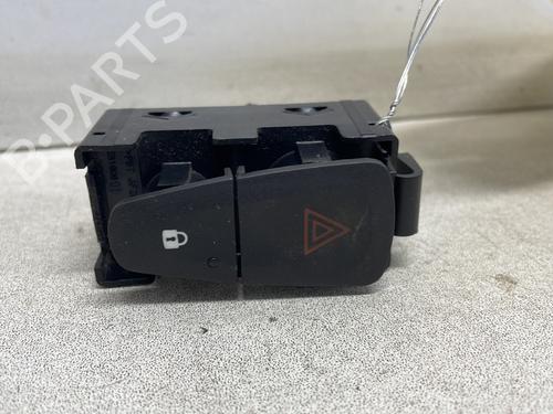 Used Switch DACIA SANDERO II TCe 90 (B8M1, B8MA, B8AC) (90 hp) 26156618