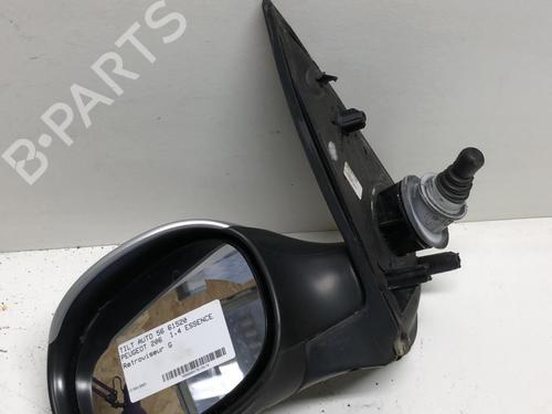Used Left mirror Left mirror 18218009 18218009