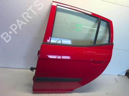Used Left rear door Left rear door 18226433 18226433