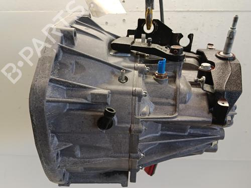 Used Gearbox Gearbox OPEL VIVARO A Bus (X83) 2.0 CDTI (F7, J7, A07) (114 hp) 39982102 39982102