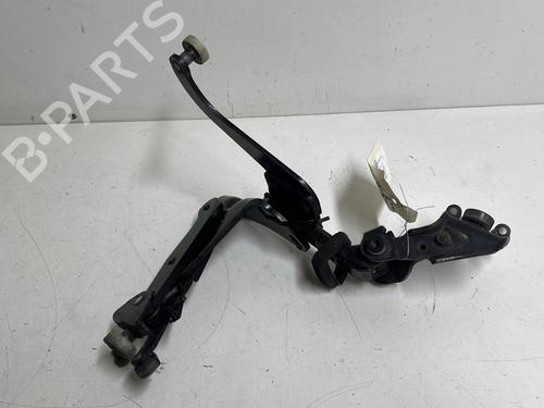 Used Hinge/Door check strap Hinge/Door check strap VW TRANSPORTER T5 Van (7HA, 7HH, 7EA, 7EH) 2.0 TDI (140 hp) 21173750 21173750
