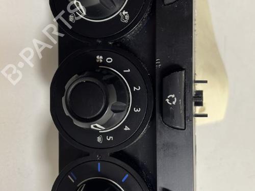 Commande Chauffage CITROËN C3 II (SC_) 1.4 HDi 70 (SC8HZC, SC8HR0, SC8HP4) (68 hp) 18830794