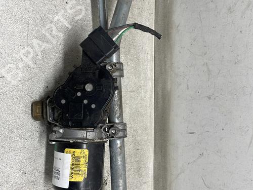 front-wipers-mechanism-renault-megane-iii-hatchback-bz01_-b3_-2008-32336566 main image