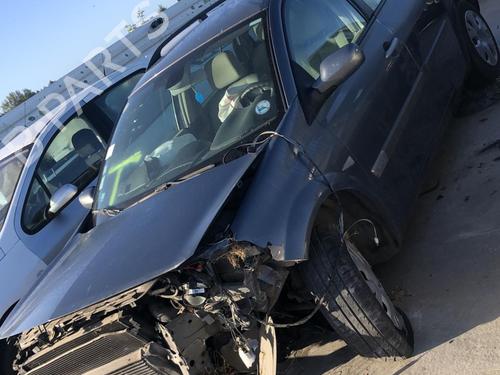 Left front door RENAULT MEGANE II Estate (KM0/1_) 1.5 dCi (KM16, KM1E) | BP18223768C2 