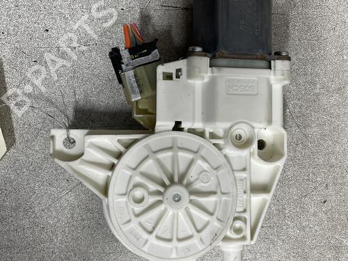 Used Left front window motor MERCEDES-BENZ M-CLASS (W164) ML 320 CDI 4-matic (164.122) (224 hp) 32136481
