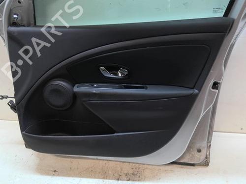 right-front-door-renault-megane-iii-hatchback-bz01_-b3_-2008-34172409 main image