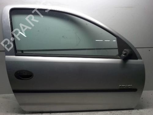 Used Right front door OPEL CORSA C (X01) 1.2 (F08, F68) (75 hp) 18215345
