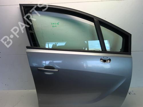 Used Right front door OPEL MERIVA B MPV (S10) 1.7 CDTI (75) (110 hp) 20291665