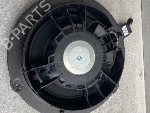 Used Speaker Speaker CITROËN C4 CACTUS 1.2 VTi 82 (82 hp) 29896943 29896943