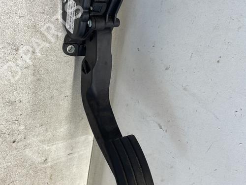 Used Pedal RENAULT TWINGO II (CN0_) 1.2 16V (CN04, CN0B) (75 hp) 26910141