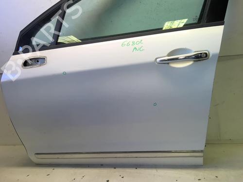Used Left front door Left front door 18213185 18213185