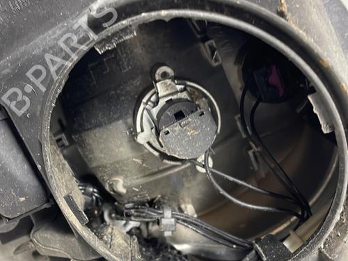 Right headlight BMW 1 (F21) 116 d | BP31640812C29 