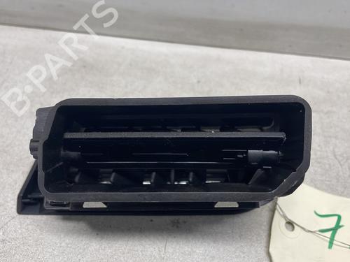 Used Air vent Air vent PEUGEOT 308 II (LB_, LP_, LW_, LH_, L3_) 1.6 HDi / BlueHDi 115 (115 hp) 25996272 25996272