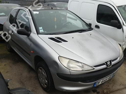 Right headlight PEUGEOT 206 Hatchback (2A/C) 1.1 i | BP18227635C29 