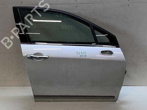 Used Right front door Right front door 39387956 39387956