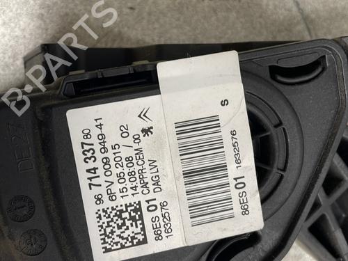 Used Pedal Pedal PEUGEOT 208 I (CA_, CC_) 1.2 VTI 82 (82 hp) 32136479 32136479