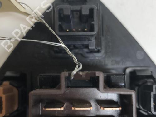 Used Warning switch Warning switch RENAULT KOLEOS I (HY_) 2.0 dCi (HY0K) (150 hp) 18213614 18213614