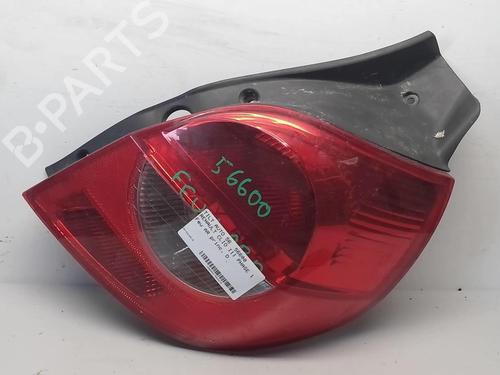 Used Right taillight RENAULT CLIO III (BR0/1, CR0/1) 1.5 dCi (BR17, CR17) (86 hp) 18215447
