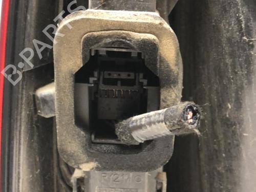 Used Right taillight Right taillight RENAULT ESPACE IV (JK0/1_) 2.0 dCi (JK02, JK03) (131 hp) 18220915 18220915