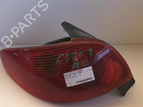 Used Left taillight PEUGEOT 206 Hatchback (2A/C) 1.4 16V (88 hp) 18210919