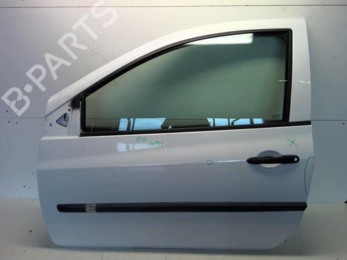 Used Left front door RENAULT CLIO III (BR0/1, CR0/1) 1.5 dCi (75 hp) 19134170