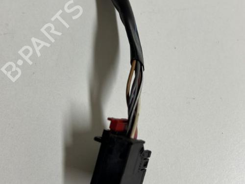 Left mirror VW TOURAN (1T1, 1T2) 1.9 TDI | BP18553098C26 