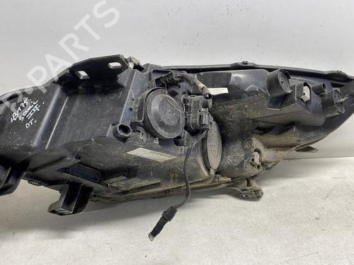 Right headlight RENAULT SCÉNIC III (JZ0/1_) 1.5 dCi | BP25436589C29 