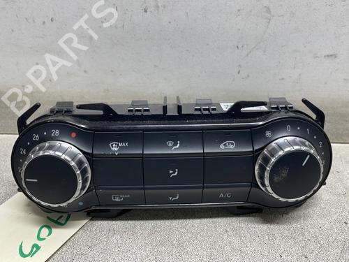 Used Climate control MERCEDES-BENZ B-CLASS Sports Tourer (W246, W242) B 180 CDI (246.200) (109 hp) 30560109