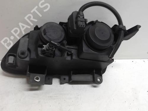 Used Right headlight Right headlight RENAULT ESPACE III (JE0_) 2.2 dCi (JE0K) (130 hp) 18218573 18218573