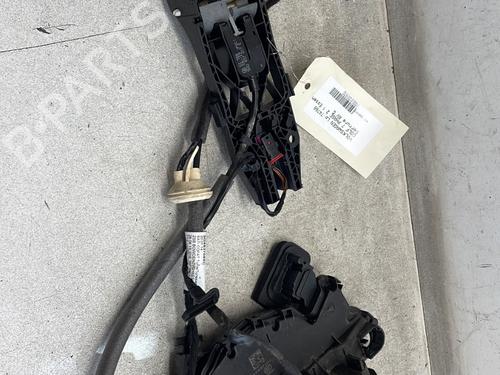 front-left-lock-vw-golf-vii-5g1-bq1-be1-be2-2012-2013-2014-2015-2016-2017-2018-2019-2020-2021-32681988 main image