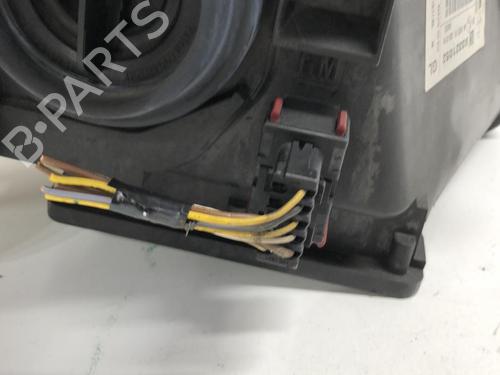 Phare gauche OPEL MERIVA A MPV (X03) 1.7 CDTI (E75) (100 hp) 18227889