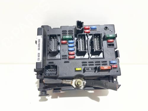 Fuse box PEUGEOT 807 (EB_) 2.2 HDi | BP37451721E1 - Image 4