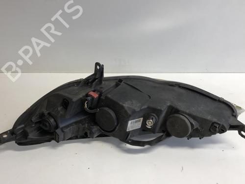 Used Right headlight Right headlight 18208456 18208456