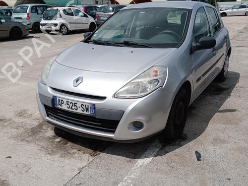 Gebruikte RENAULT CLIO III (BR0/1, CR0/1) 1.2 16V Hi-Flex (BR1U, CR1U) (75 hp) 4264031 Onderdelen