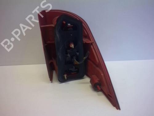 Used Right taillight PEUGEOT 1007 (KM_) 1.4 HDi (68 hp) 18219195