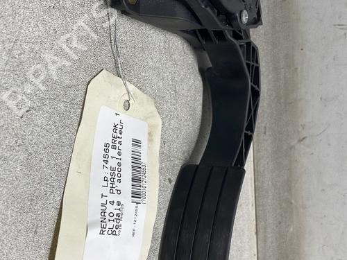 Used Pedal RENAULT CLIO IV Grandtour (KH_) 1.5 dCi 90 (KHN3, KHN4) (90 hp) 32314304